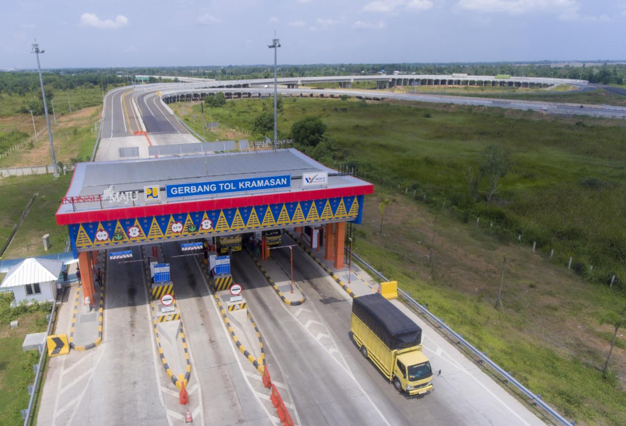 Jalan Tol Trans Sumatera...