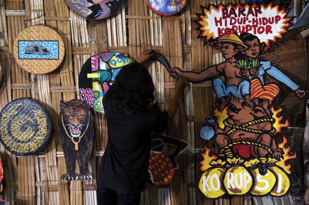 Kreatif, Komunitas Ini...