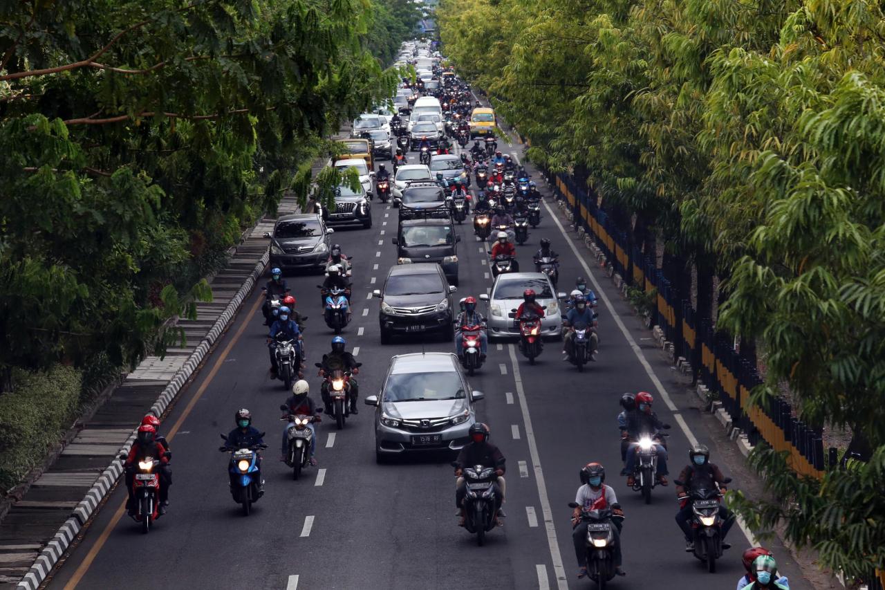 Pemprov Jatim Beri Diskon...