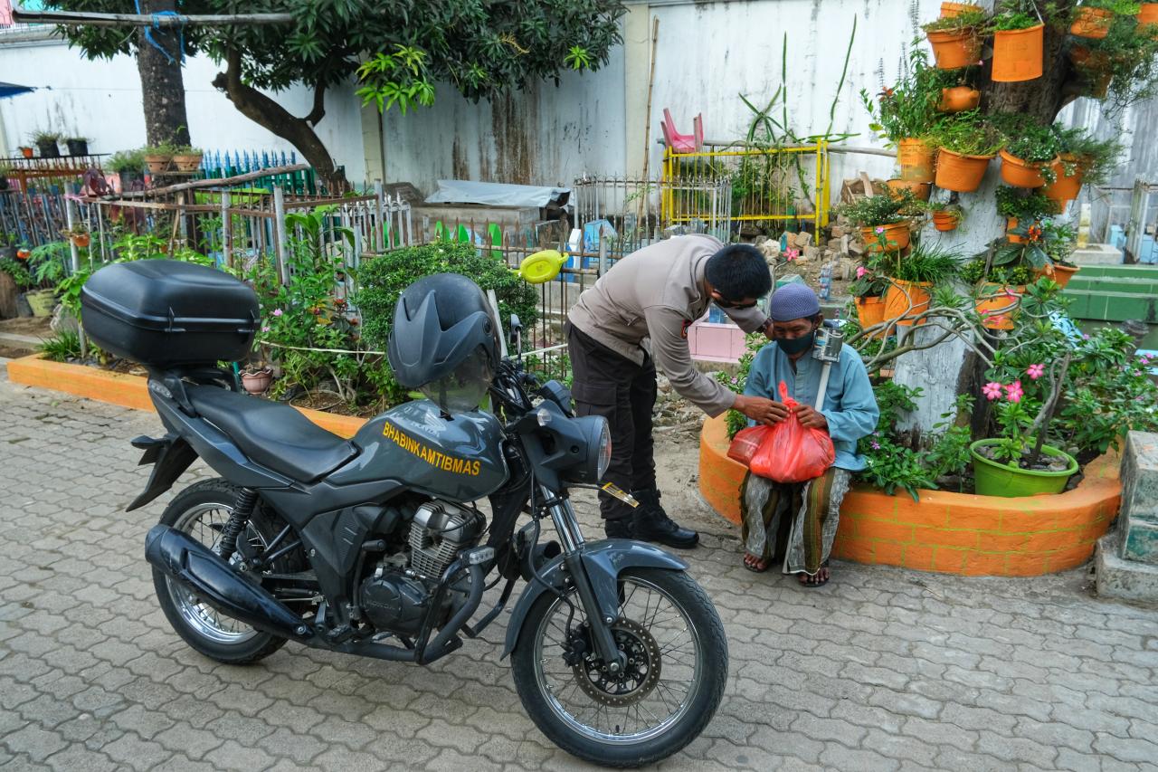 Peduli Pendidikan, Polisi...