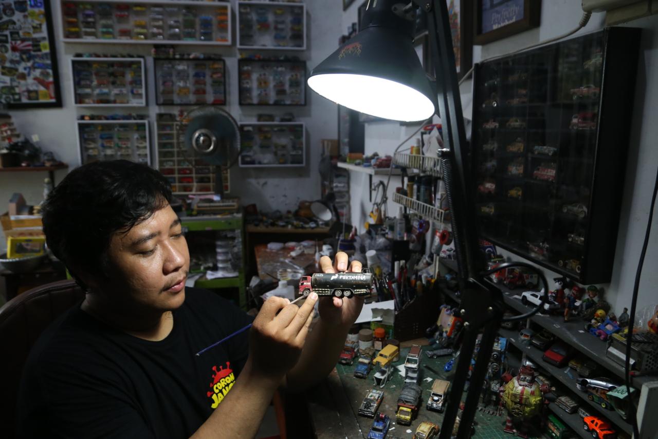 Bermodal Barang Bekas,...