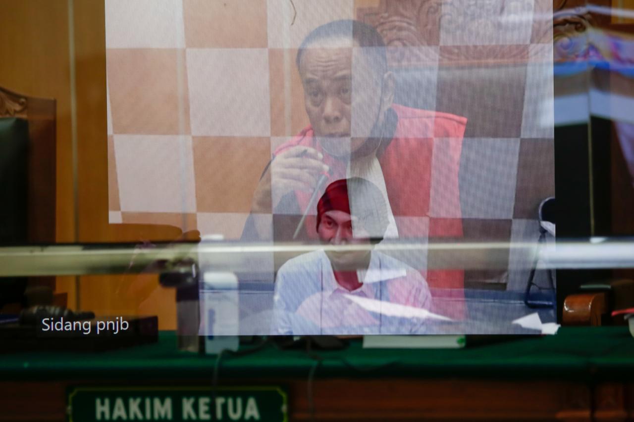 Sidang Perdana Anji...
