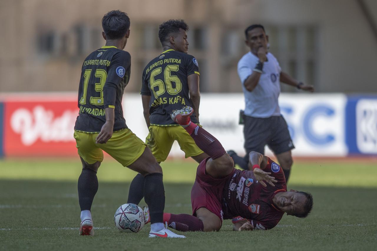 Borneo FC Hadapi Barito...