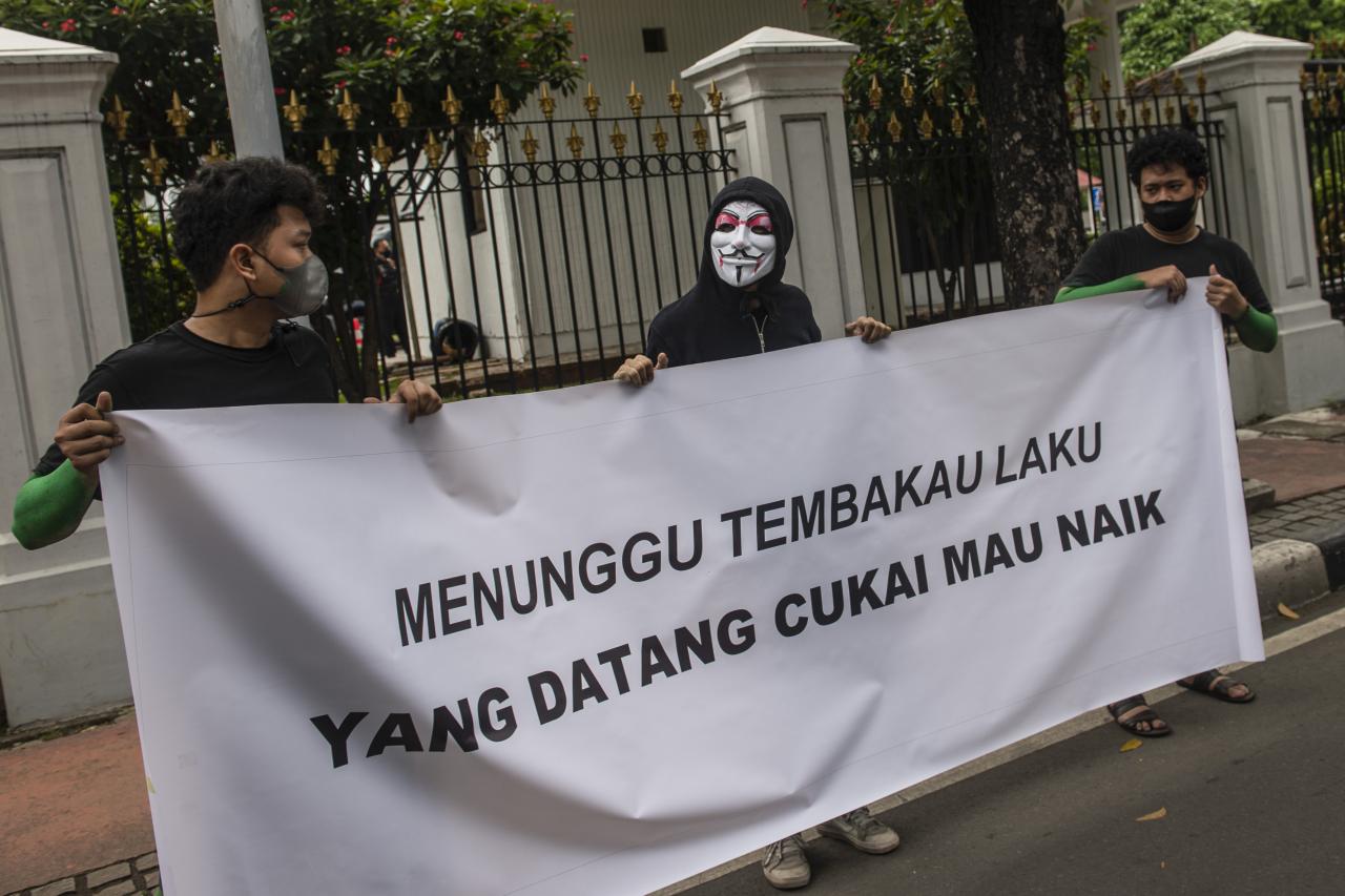 Aksi Teatrikal Petani...