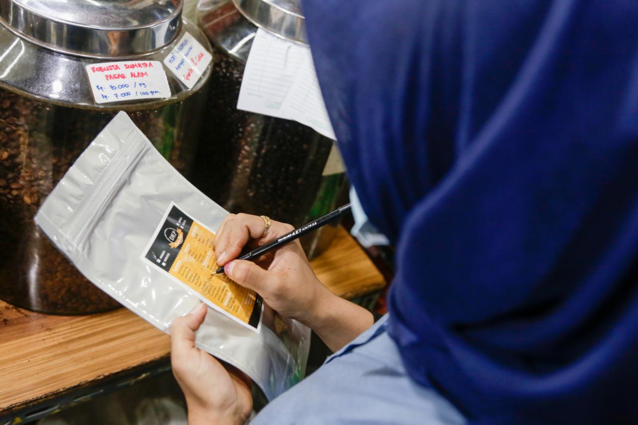 Mengintip Dunia Kopi...