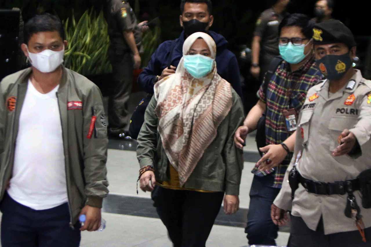 Tiba di KPK, Bupati...