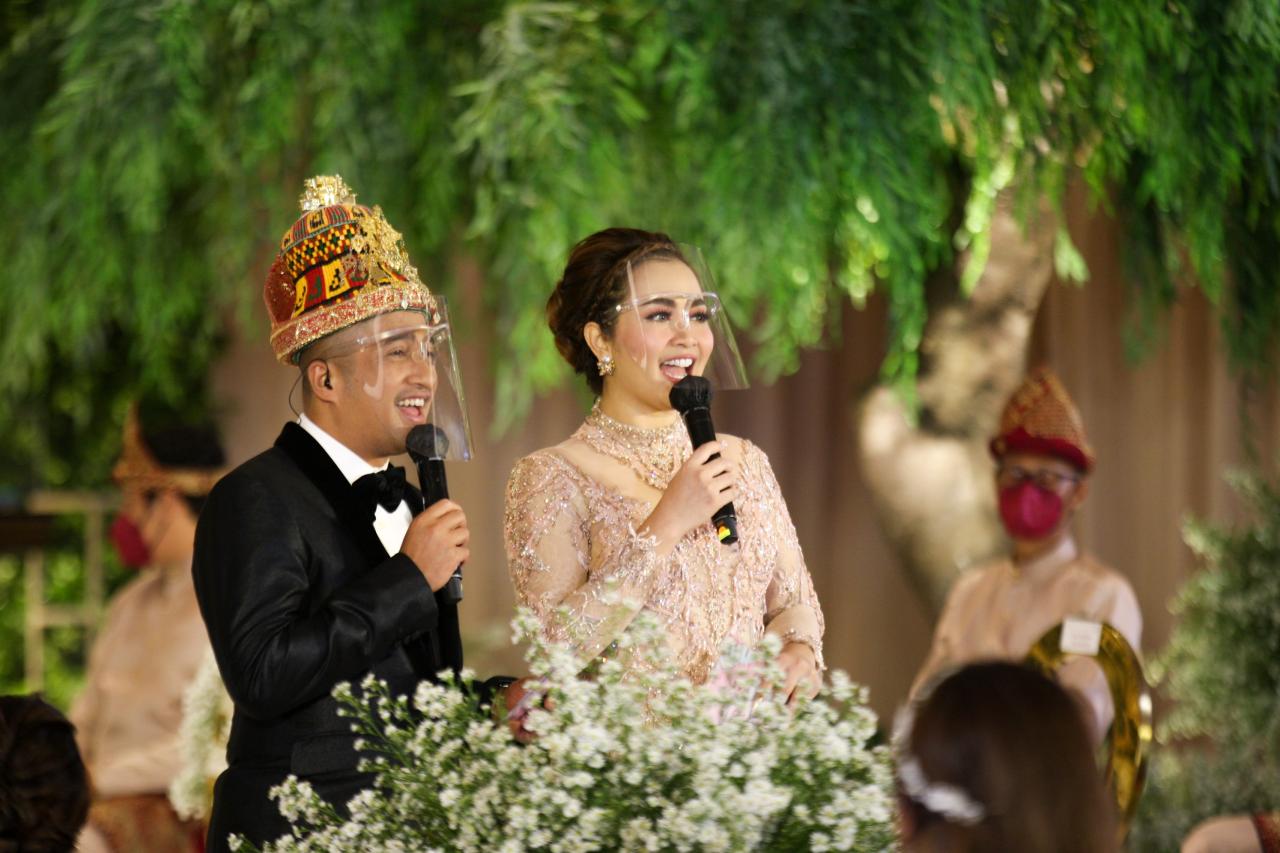 Irfan Hakim dan Vega...