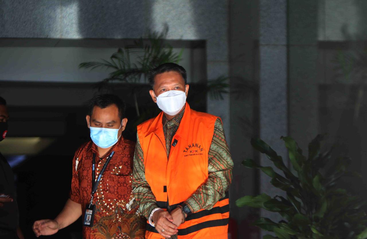 Sidang Lanjutan Gubernur...