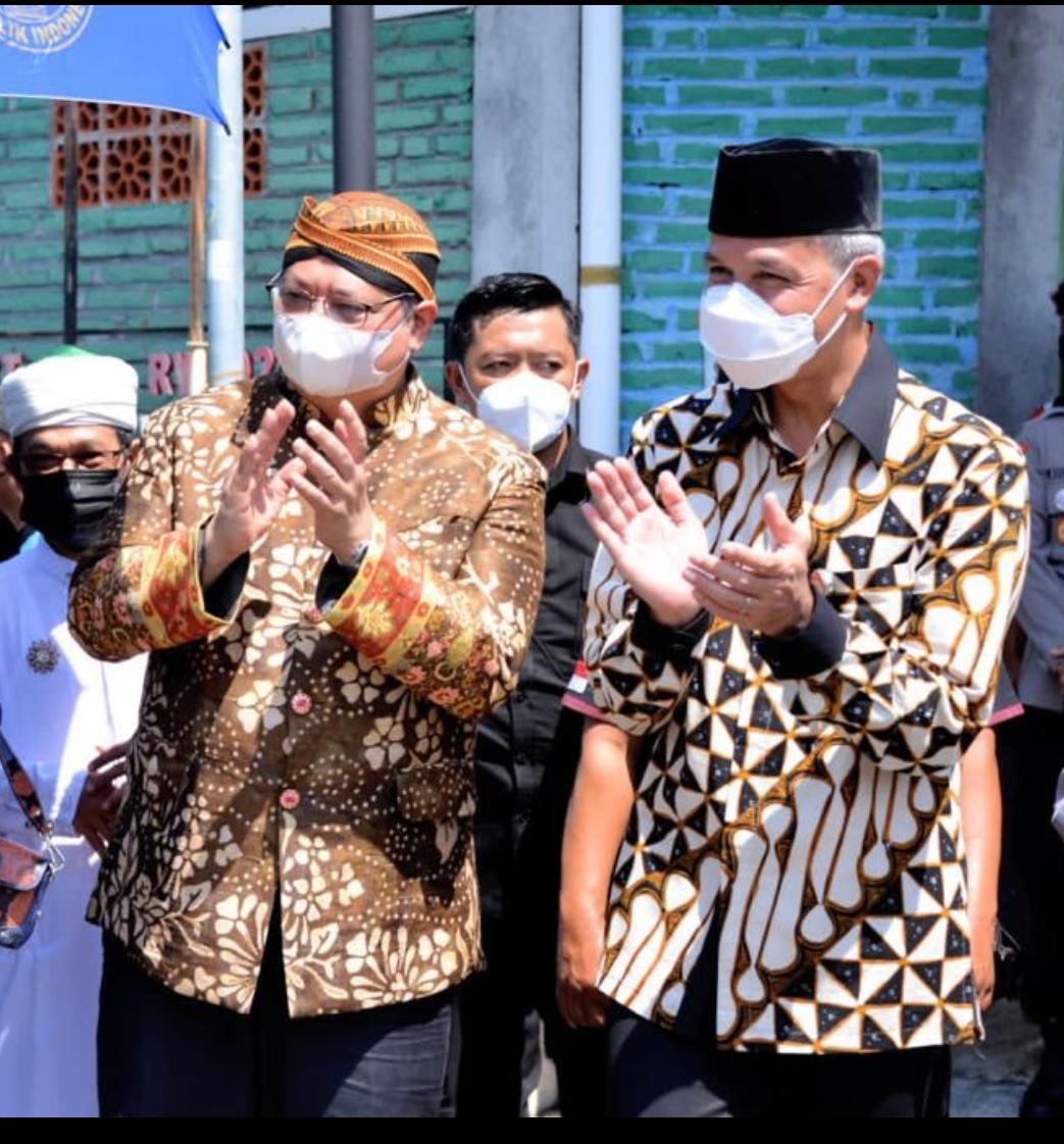 Momen Akrab Airlangga...