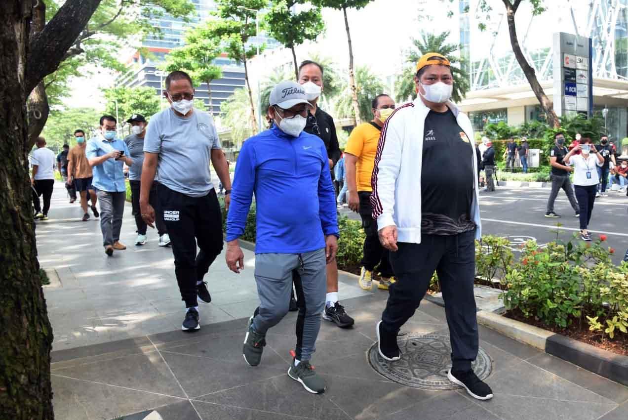 Airlangga Hartarto Jalan...
