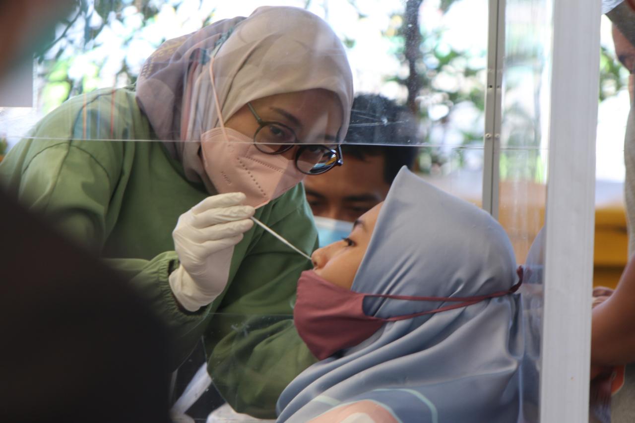 Harga Tes Antigen di...