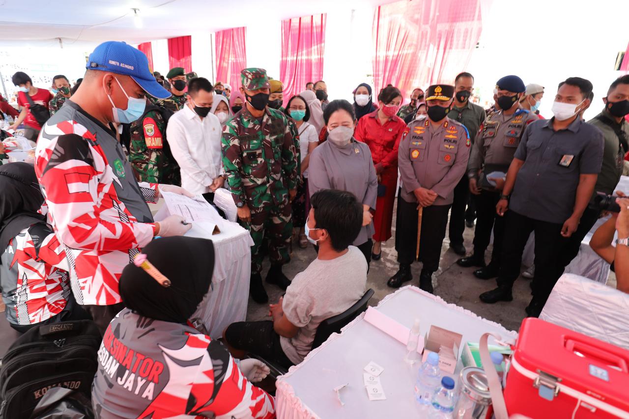 Ketua DPR Puan Maharani...