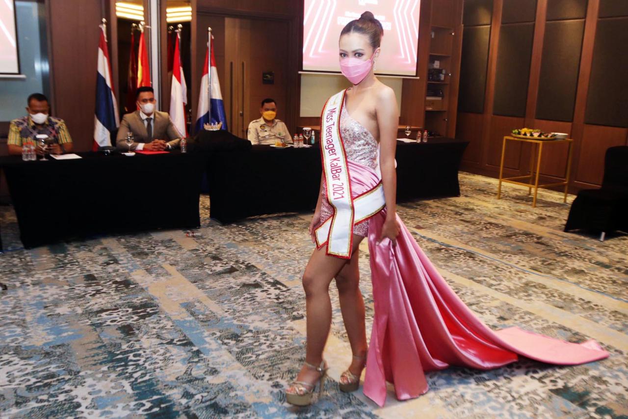 Miss Teenager Indonesia...