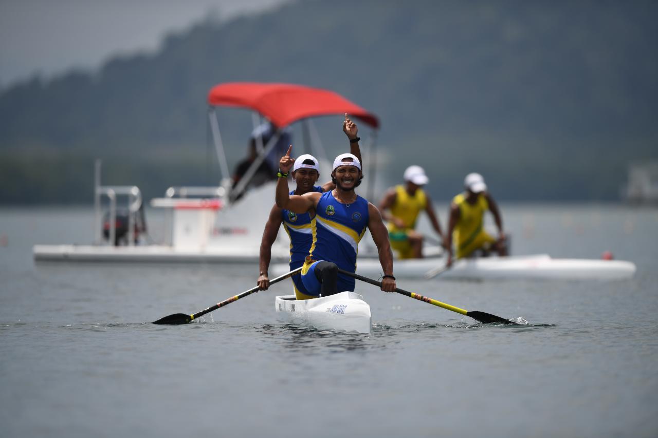 Jabar Raih Emas Canoeing...