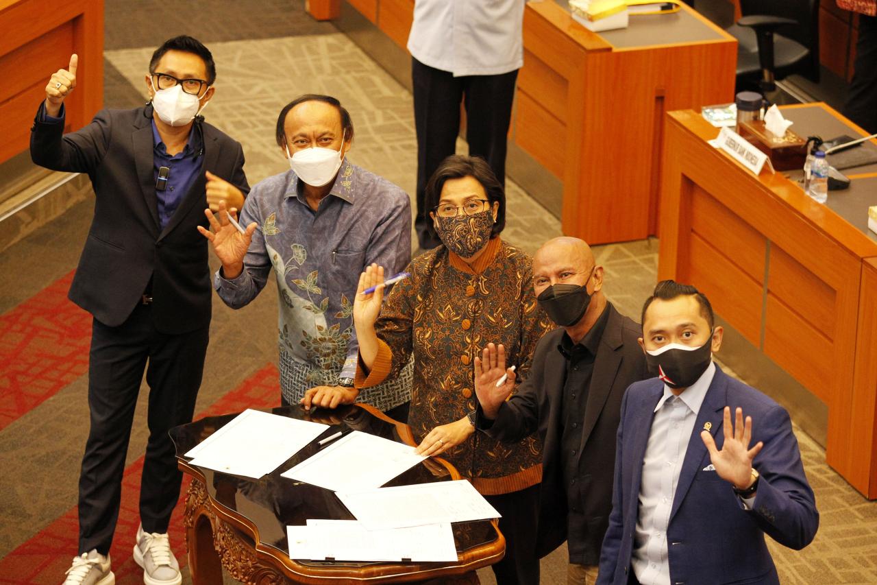 Banggar DPR Setujui...