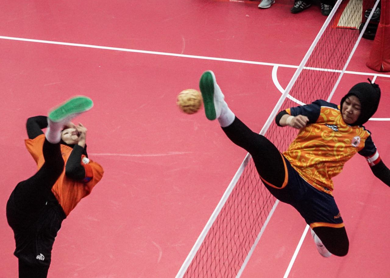 Sepak Takraw Double...