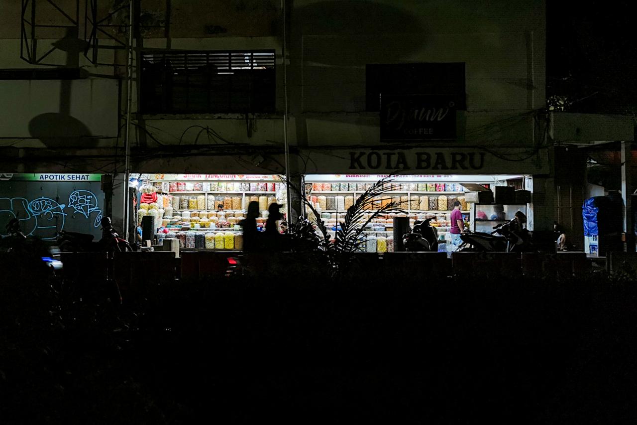 Kawasan Glodok Akan...