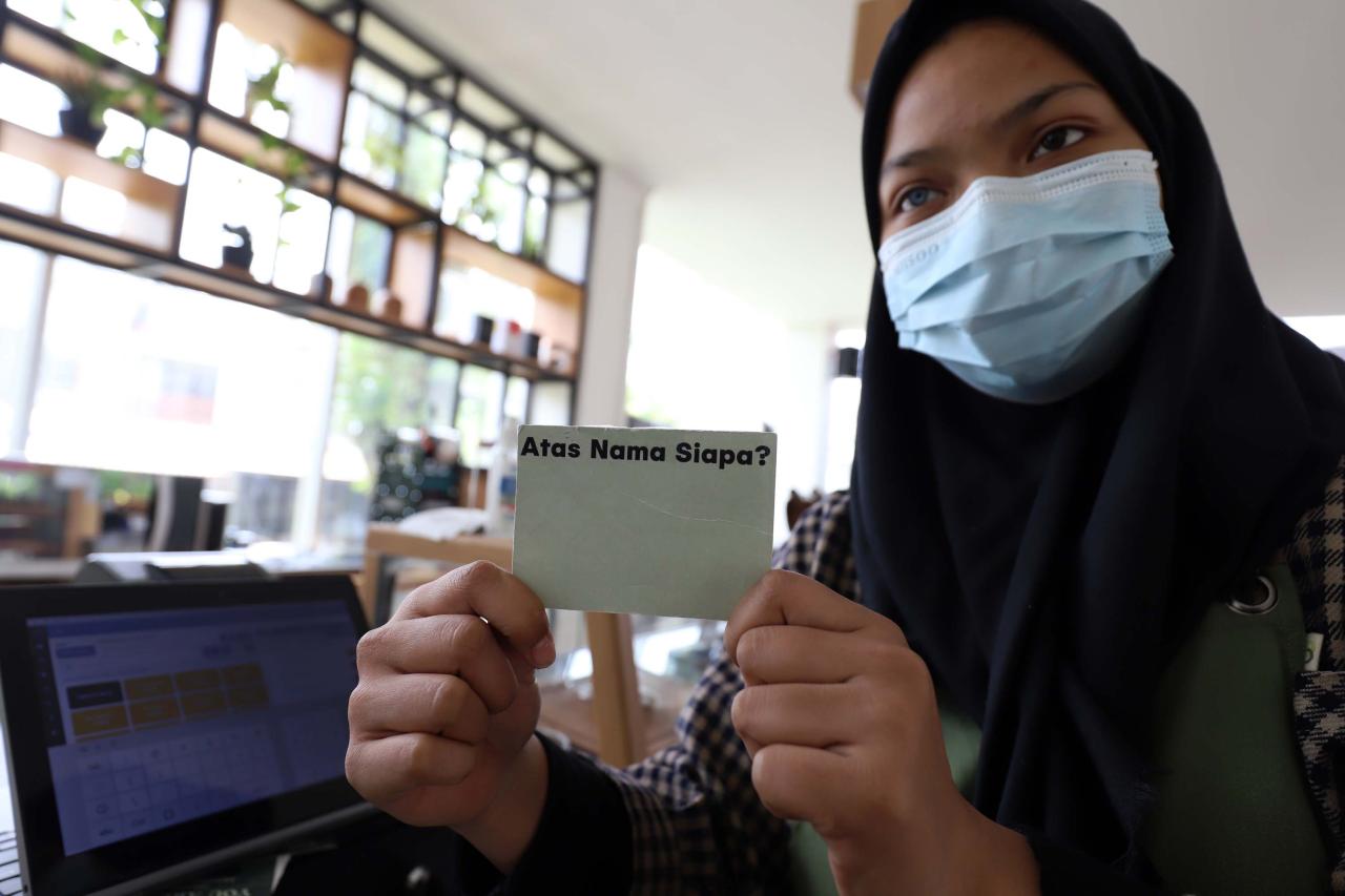 Kafe Ramah Bagi Penyandang...