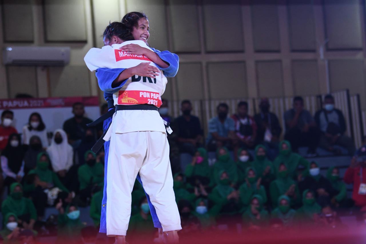 Judoka Maryam March...