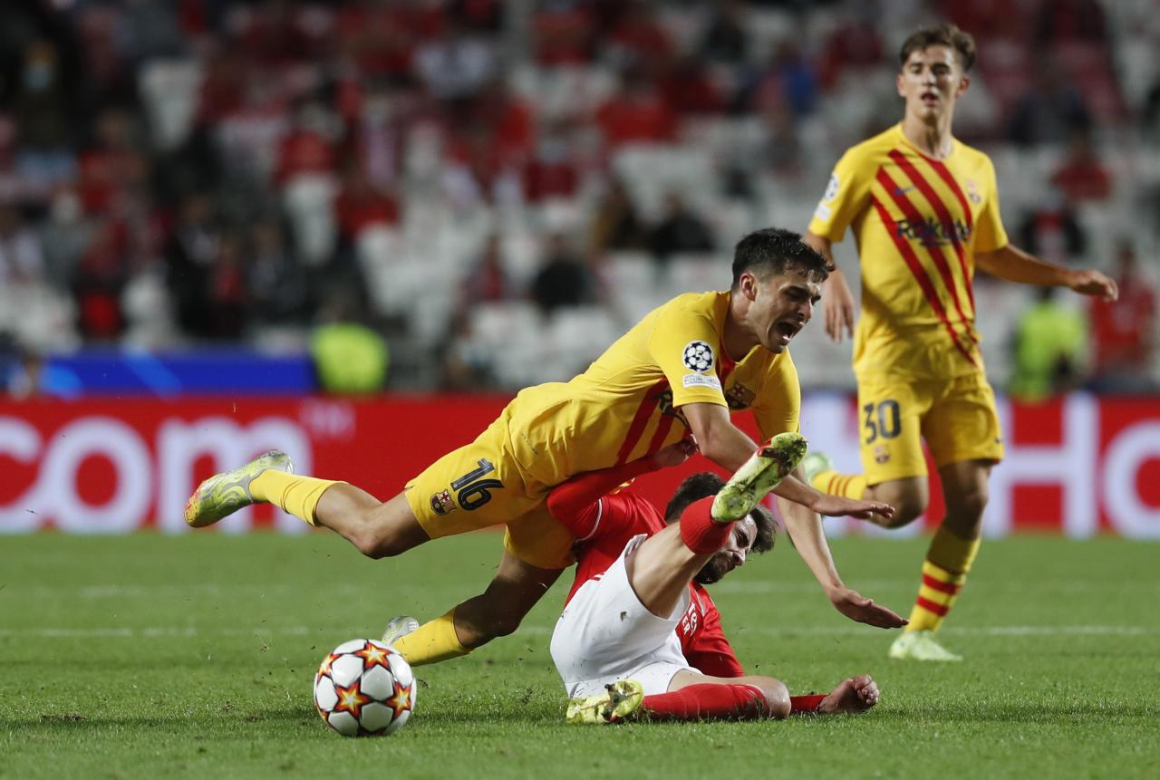 Benfica Bantai Tanpa...
