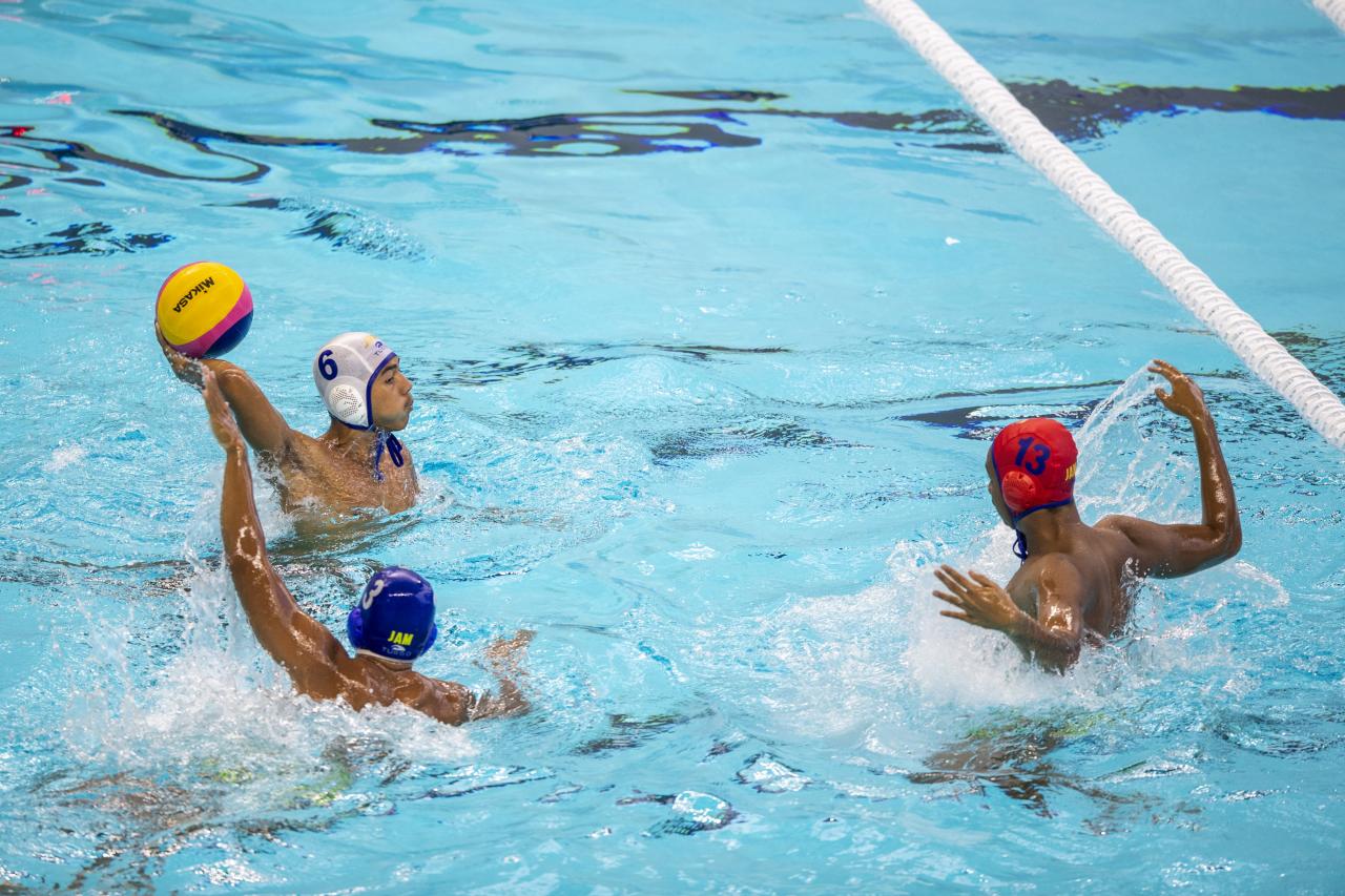 Pertandingan Polo Air...