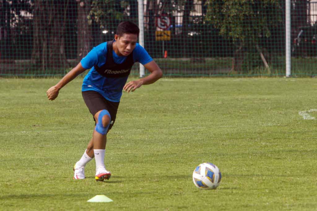Melihat Sesi Latihan...