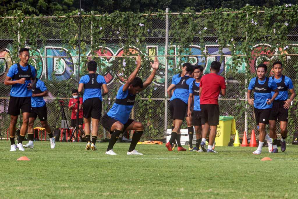 Melihat Sesi Latihan...