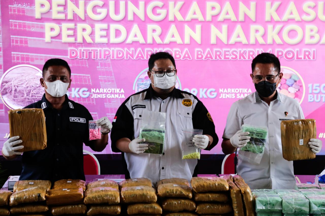 Bareskrim Polri Ungkap...