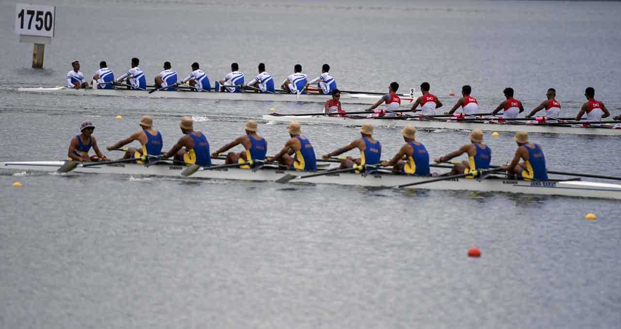 Penyisihan Rowing Putra...