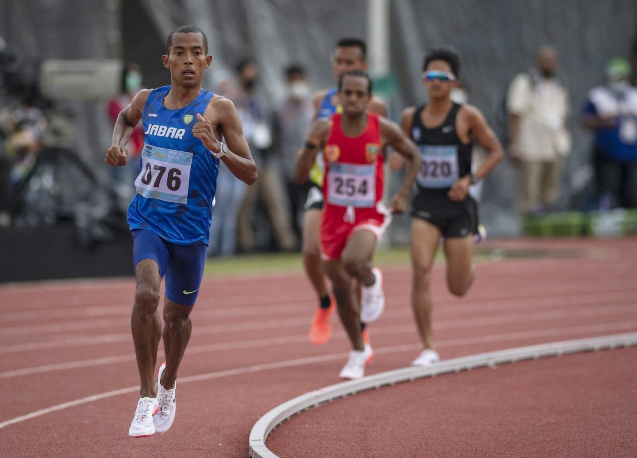 Agus Prayogo Juara Lari...