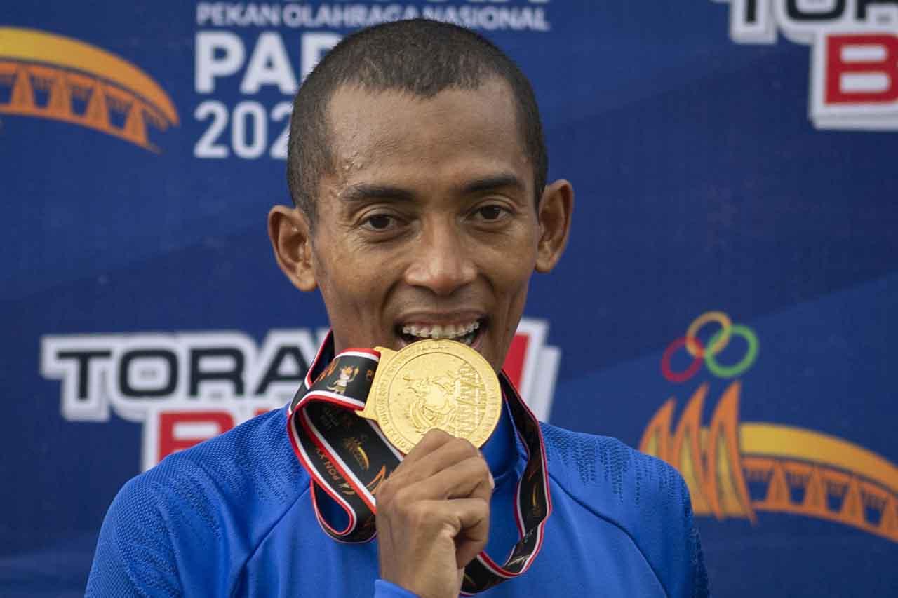 Agus Prayogo Juara Lari...