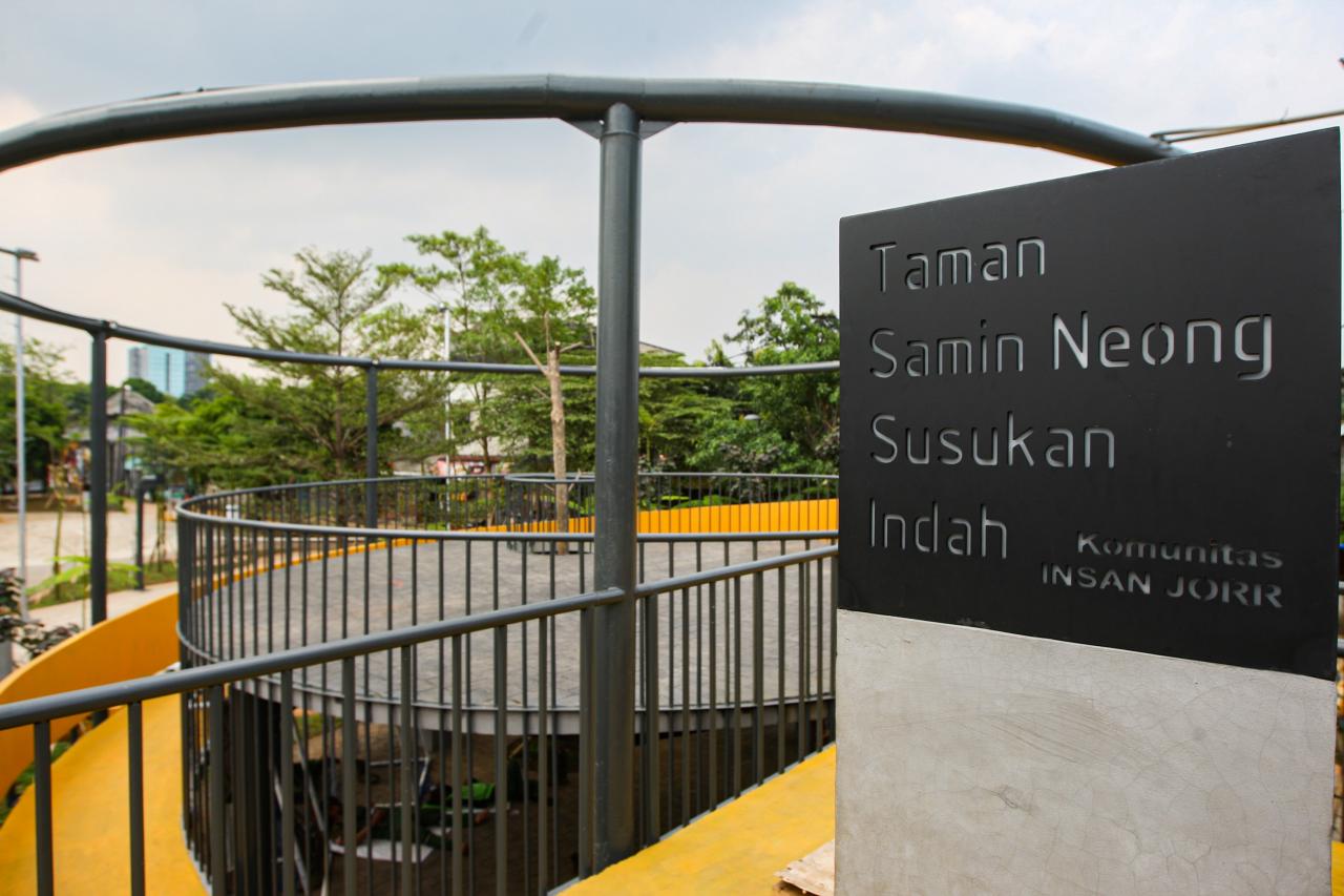 Rampung, Taman Maju...
