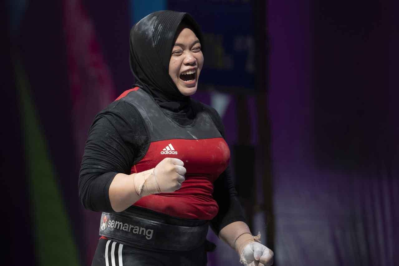 Lifter Jawa Tengah Diah...