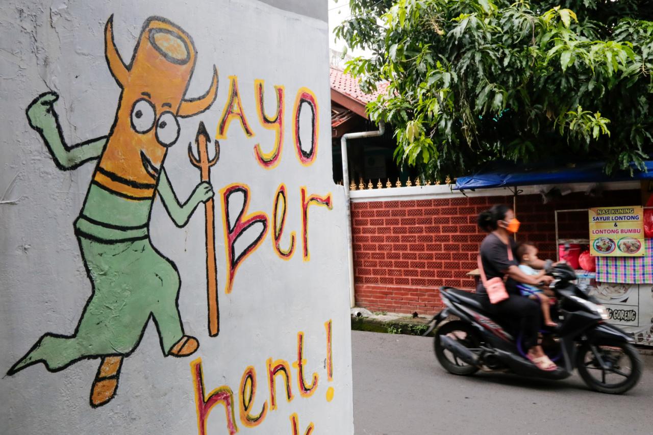 Mengunjungi Kampung...
