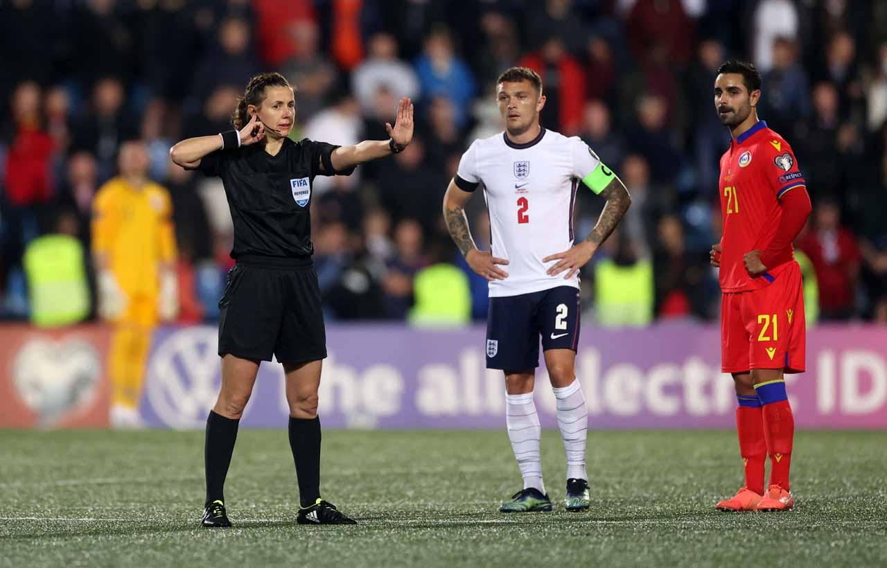 Ini Dia Tiga Wasit Wanita...