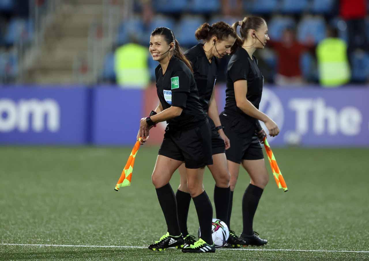 Ini Dia Tiga Wasit Wanita...