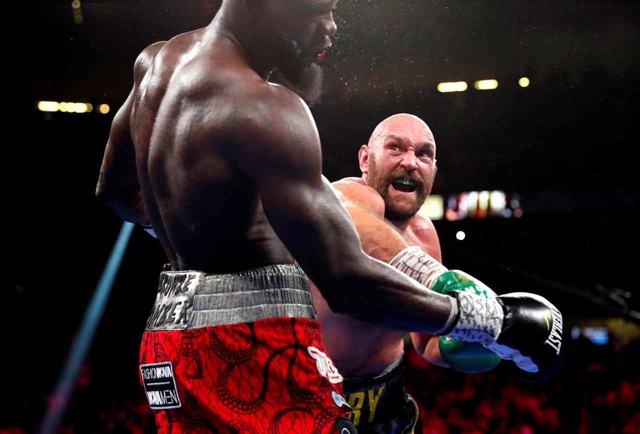 Potret Tyson Fury Pukul...