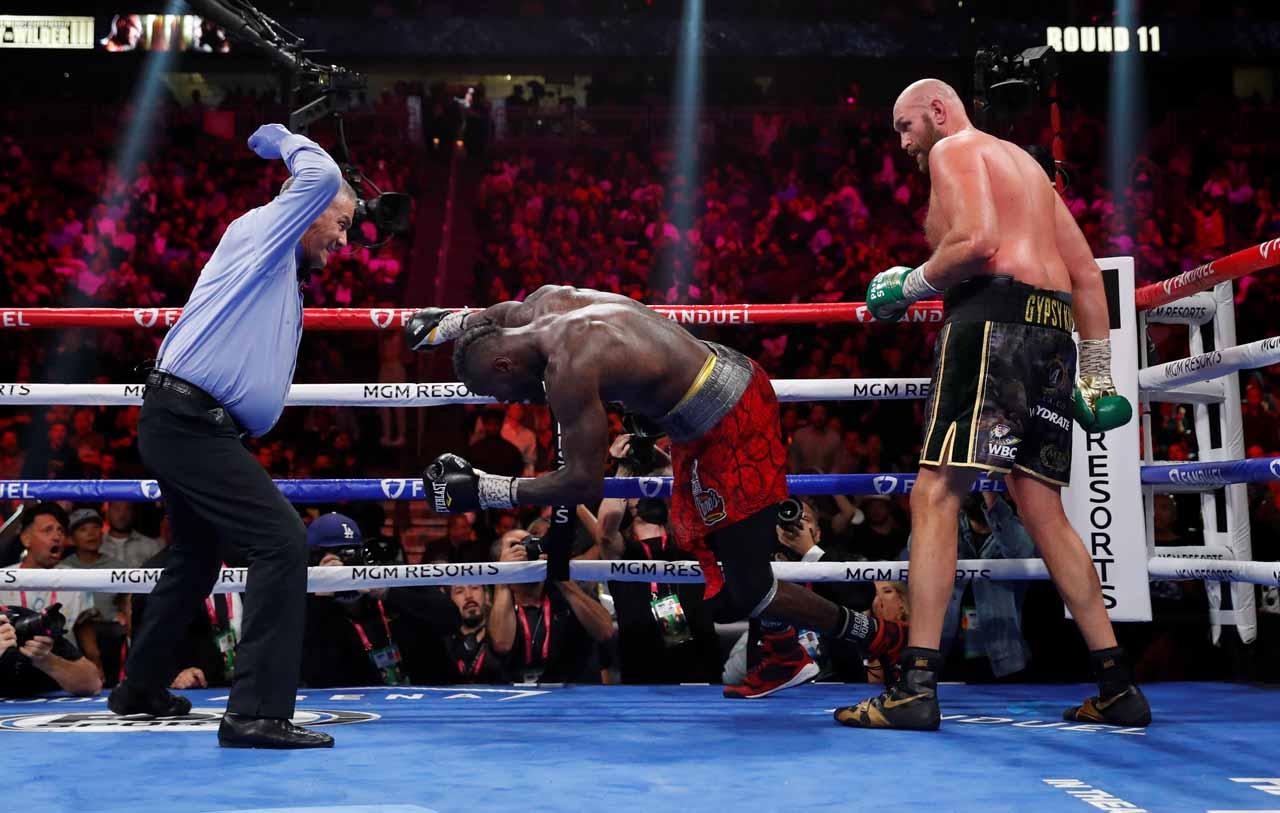 Potret Tyson Fury Pukul...