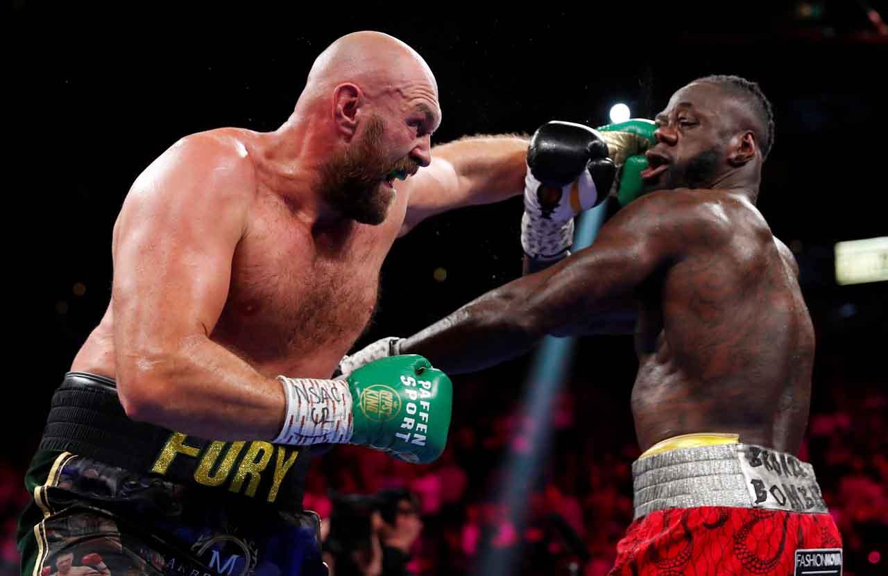 Potret Tyson Fury Pukul...