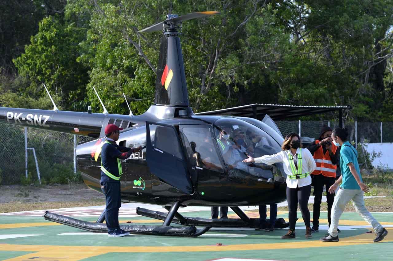 Penyewaan Helikopter...
