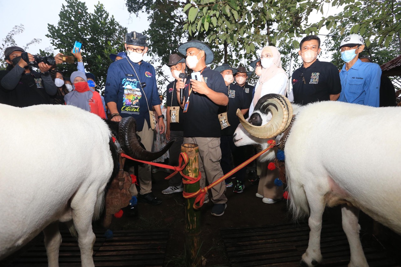 Shalawat Nabi dan Kentongan...