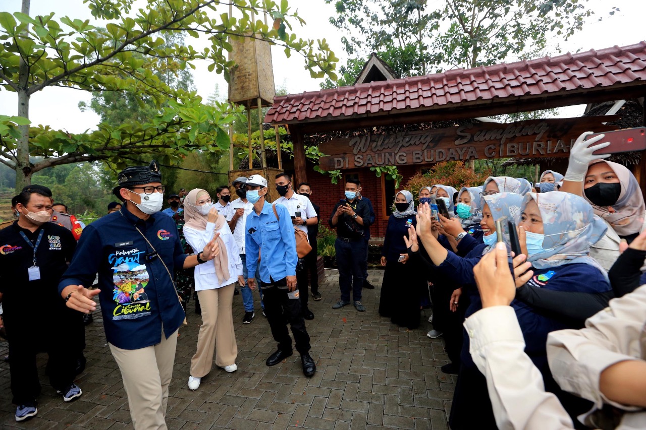 Shalawat Nabi dan Kentongan...