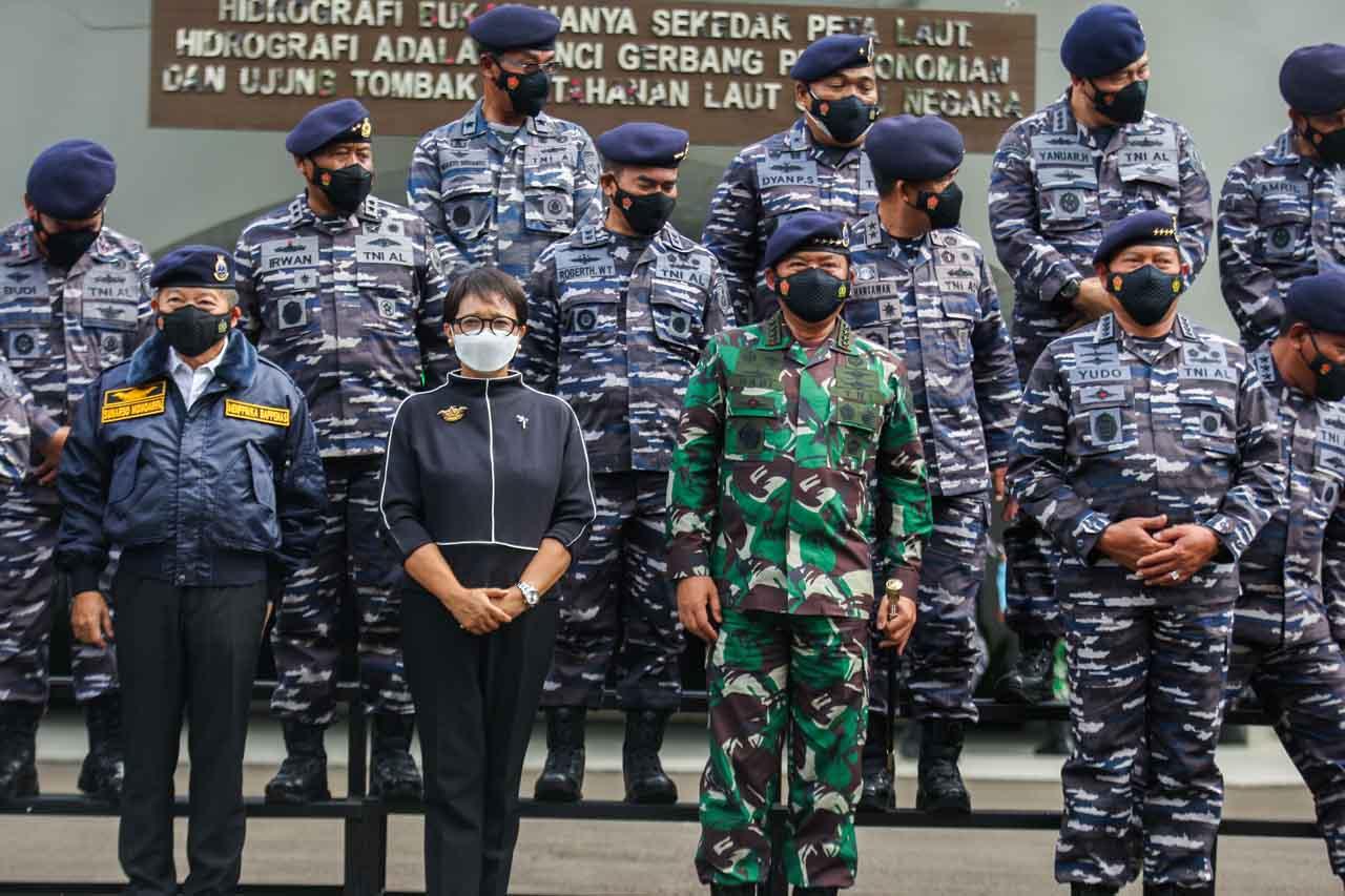 Panglima TNI dan Dua...