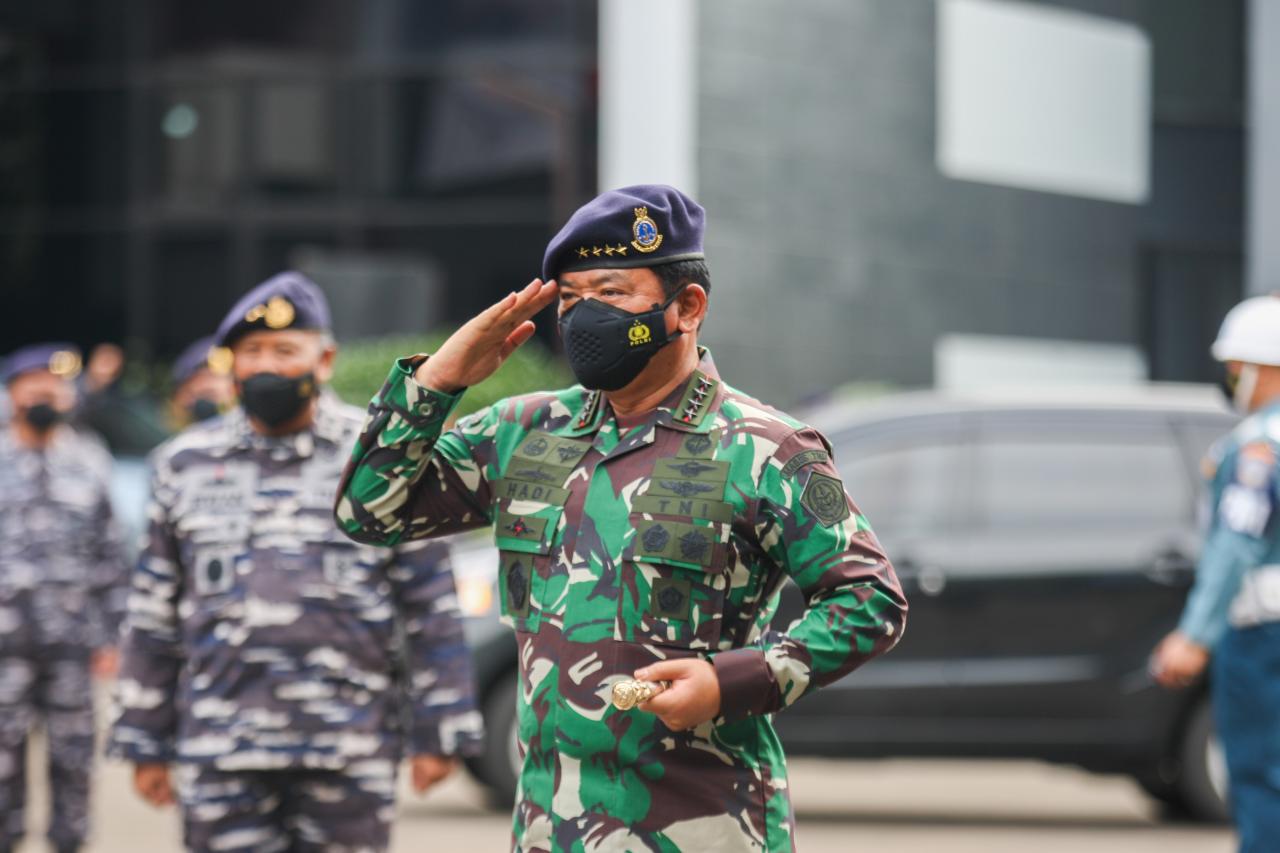 Panglima TNI dan Dua...