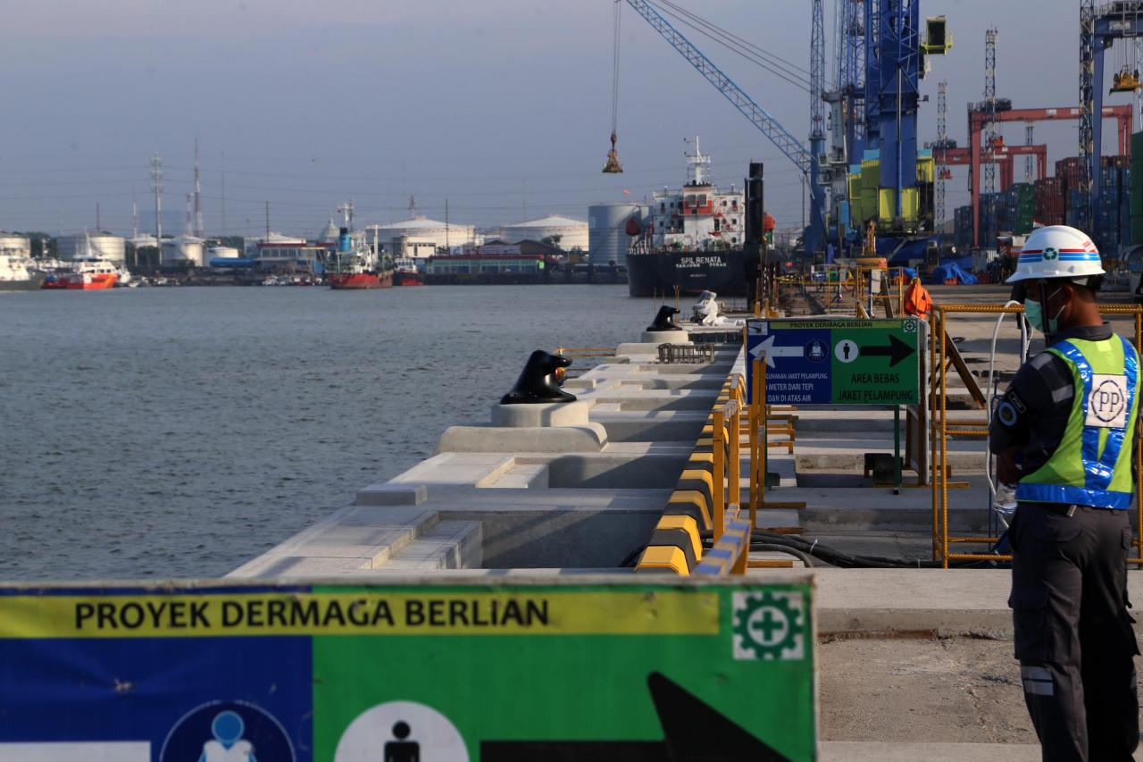 Perkuatan Struktur Dermaga...