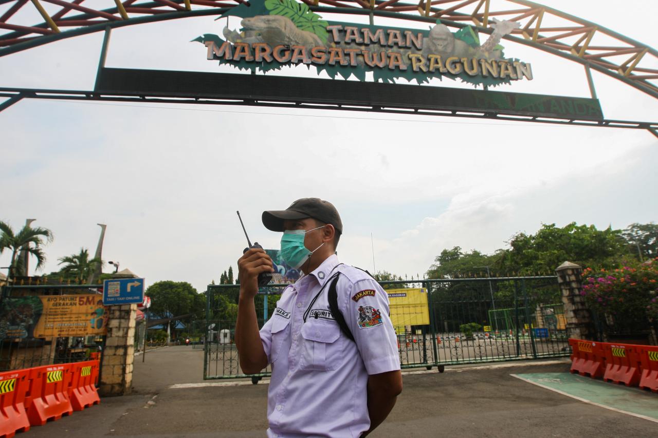 Taman Margasatwa Ragunan...