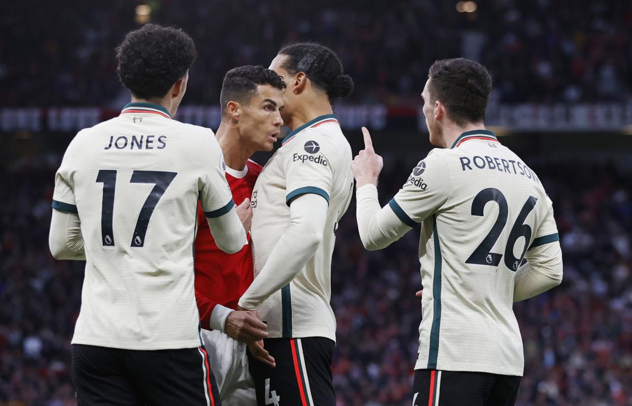 Bertekuk Lututnya Ronaldo...