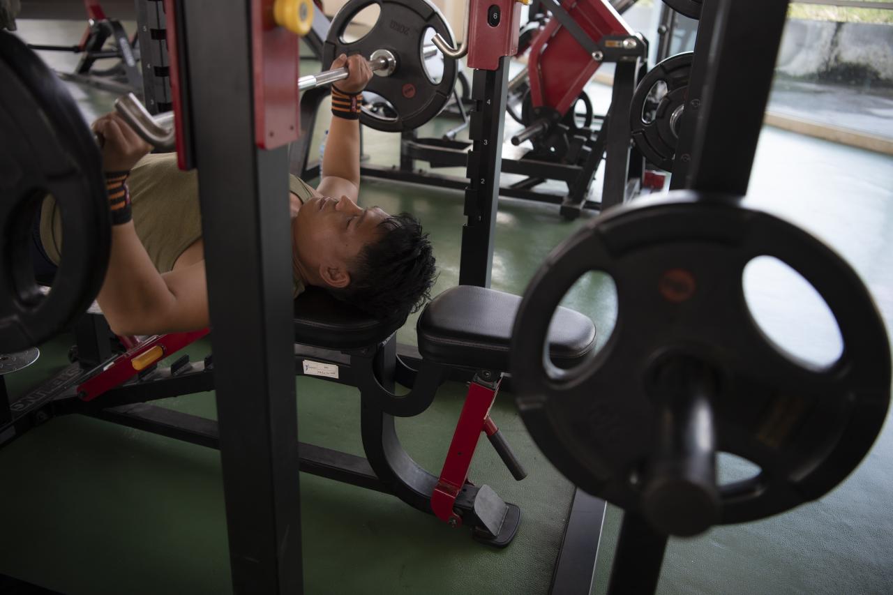 Mengintip Persiapan...