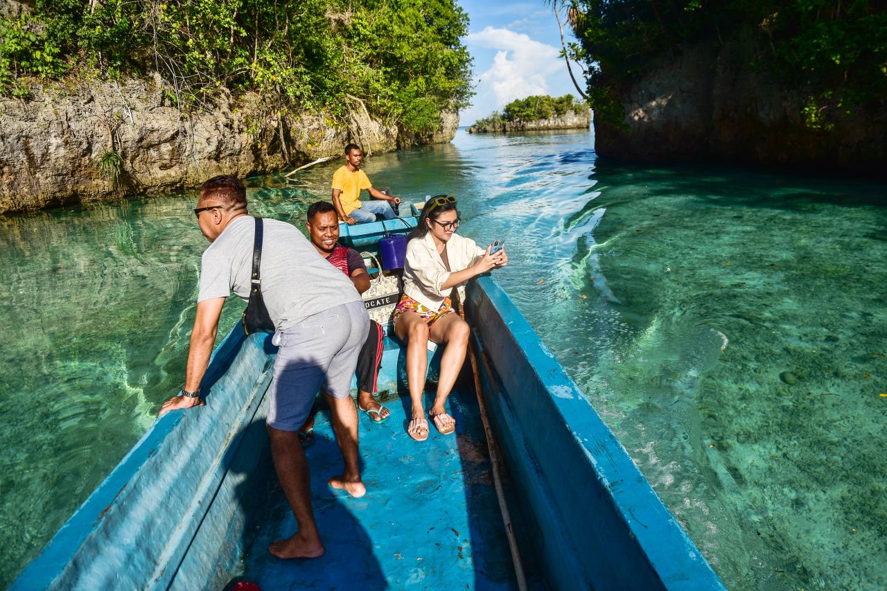 Pesona Pulau Baer Kepulauan...