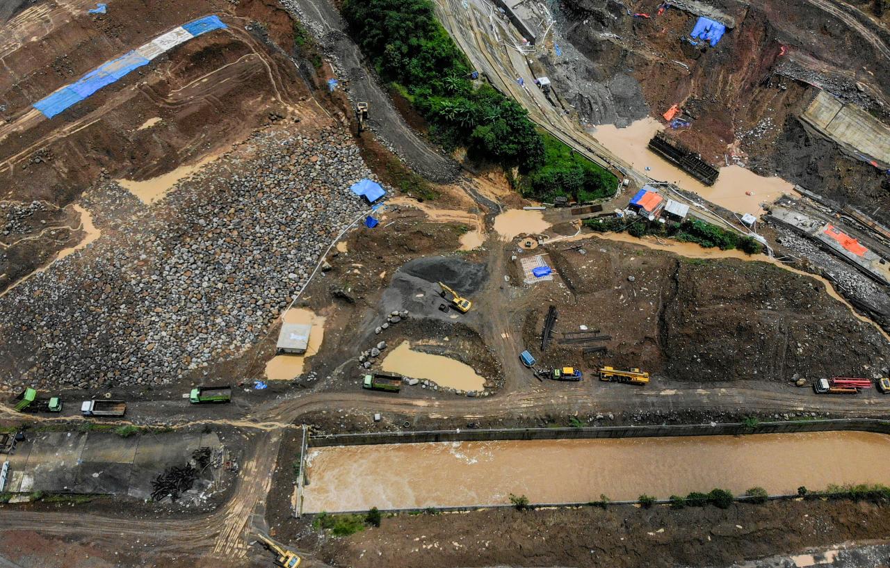 Proyek Bendungan Ciawi...